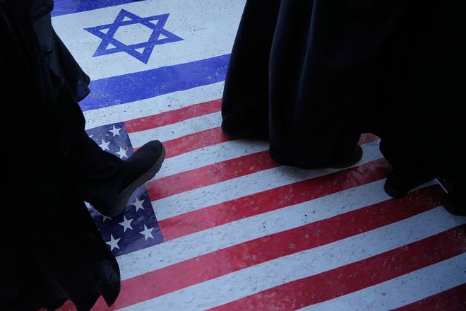 USA a Izrael sa mozu stat tercom utokov varoval sef iranskeho parlamentu