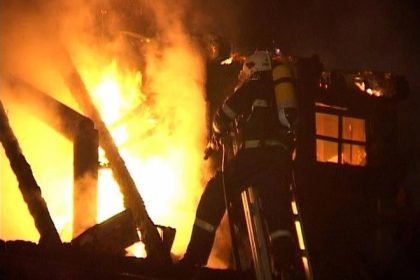 V Amsterdame horel historicky kostol Vondelkerk