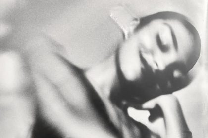 Vie ze o laske uz vzniklo mnoho piesni No aj tak je velmi lahke zalubit sa do Olivie Dean