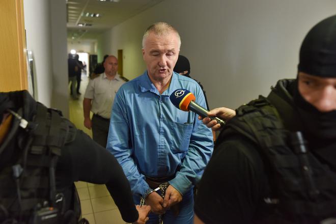 Dojivotne odsudeny Masar stiahol svoju ziadost o povolenie na obnovenie konania