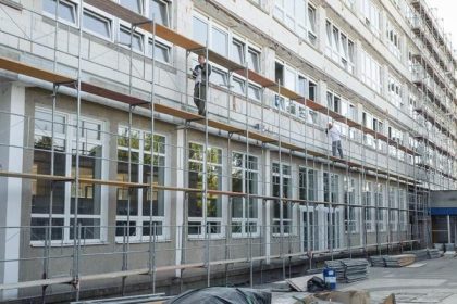 Envirorezort poskytne na obnovu verejnych budov 141 milionov eur