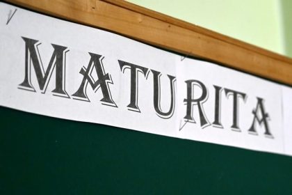 Pocas elektronickej maturity bude k dispozicii aj tlacene zadanie