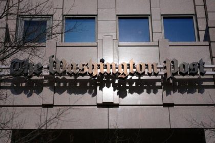 Snazil sa zvratit financne straty generalny riaditel washington post odstupuje po rozsiahlych prepustanich