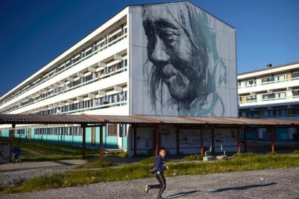 s kolonilnym dedistvom rasizmom a predsudkami sa vyrovnvaj aj prostrednctvom hip hopu ak je modern grnske umenie