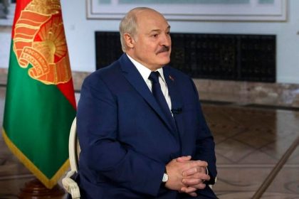 Lukanenko prepustil dalsich politickych vaznov stovky ich vsak stale zostavaju za mrezami
