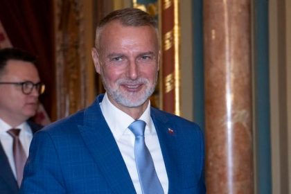 Na Velkej Javorine sa stretnu delegacie pod vedenim Rasihi a Okamuru Sef parlamentu hovori o historickom milniku