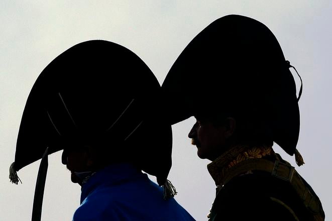 Na zamku pri Parizi vystavia Napoleonov klobuk ktory upadol do zabudnutia