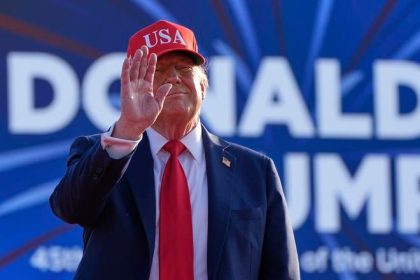 Nevestou na kazdej svadbe mrtvolou na kazdom pohrebe cim sa Trump podoba poslednemu nemeckemu cisarovi