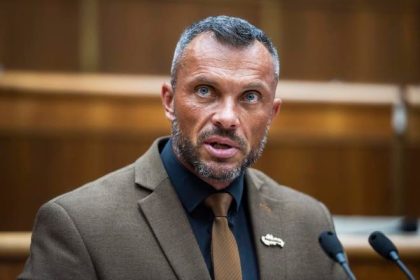 O post predsedu Banskobystrickeho kraja sa bude uchadzat Suja z Republiky