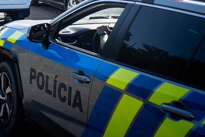 Policia vysetruje nasilnu cinnost v Bratislave nasli dvoch mrtvych