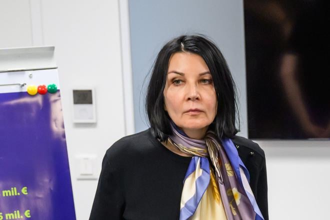 Remisova podozrieva statnu tajomnicku Sabelovu z manipulacie s vyzvou na vyskum