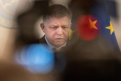 Slovensko a styri dalsie krajiny demontuju pravny stat tvrdi skupina Liberties