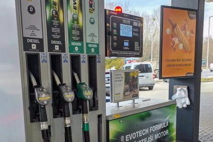 Slovensko ma najdrahsie benzin zo vsetkych krajin V4 nafta je drahsia len v Madarsku