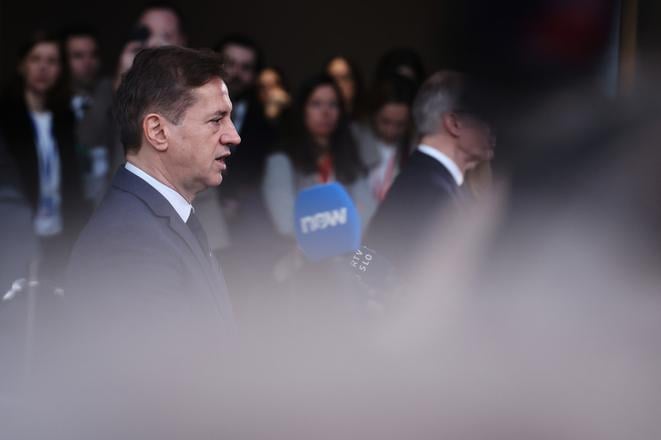 V Slovinsku moze vyhrat volby spojenec Orbana Do kampane zasahoval aj sukromny Mossad