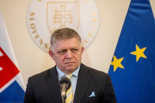 premier sa v maji opat chysta do moskvy avizuje aj navstevu normandie v juni