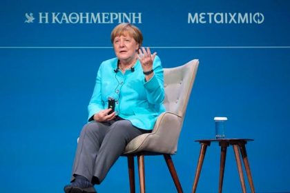 prvymi laureatmi europskeho radu za zasluhy su aj zelensky merkelova a bono