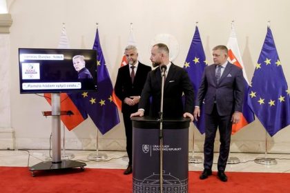 Fico podava trestne oznamenie na sudkynu Zalesku Para vyzyva na oslobodenie akterov Ocistca