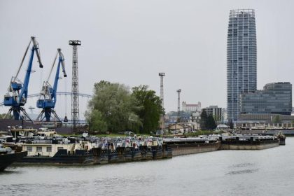 verejnost moze zasielat pripomienky k zmenam a doplnkom pre zimny pristav