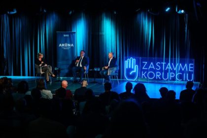 Dobrovodsky a Danko v Arene Poskodeni Tych si vsimame ovela menej ako pachatelov