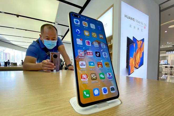 Eurokomisia odporuca clenskym statov aby nepouzivali zariadenia spolocnosti Huawei a ZTE