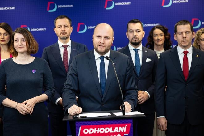 Eurokomisia podla Demoktratov potvrdila ze povodny zamer zonacie narodnych parkov nie je v slade s europskou legislativou