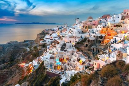 Grecko sprisnuje regulaciu turizmu a pravidla vystavby hotelov