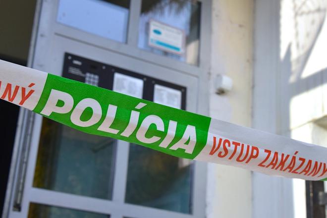 Kriminalisti zasahovali v Bratislavskom kraji pricom pripad souvis s nezvestnostou dvoch osob