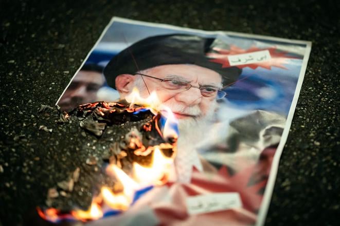 Ma Trump lepsie karty Iran je o opaku presvedceny