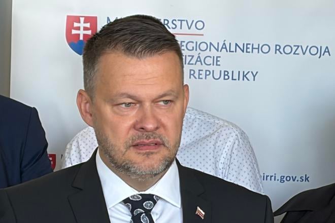 Ministerstvo odmietlo kritiku Slovensko Digital ohladom utajovanej obnovy Slovensko sk