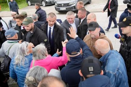 Namestie bez barier vsade operativci Ako sa zmenila ochrana Fica dva roky po