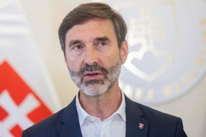 Slovensko odsudzuje utoky Ruska na Ukrajinu ktore siahaju az k nasim hranicam uvedol Blanar