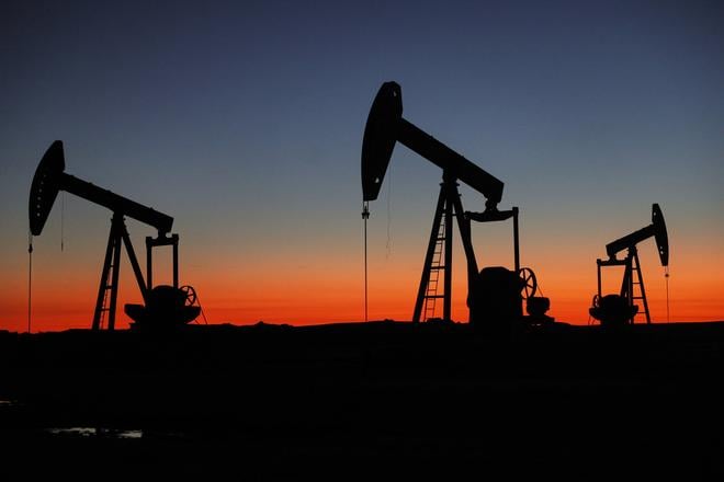 Tazba ropy v krajinach OPEC klesla na najnizsiu urove za viac ako 25 rokov