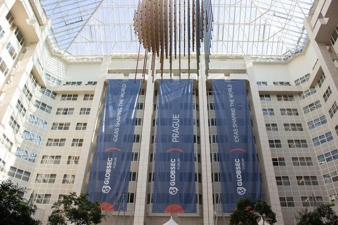 v prahe sa zacne globsec forum s vyse dvetisic hostami