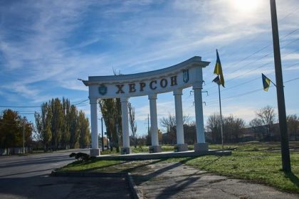 Chcete zvladnut krizu a chranit zivoty toto je pat lekcii prezitia z ukrajinskeho Chersonu