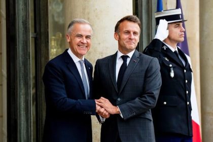 Macron a Carney chcu posilnit vazby medzi Kanadou a Europou v case globalneho napetia