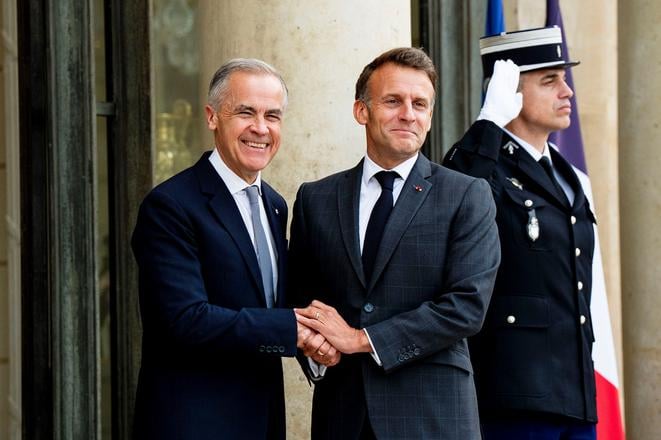 Macron a Carney chcu posilnit vazby medzi Kanadou a Europou v case globalneho napetia