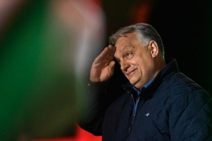 Orbn sa po prvykrat od volebnej prehry vrati do Bruselu
