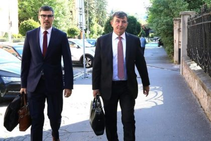 Smer pomohol aj Imreczemu pre Fica bol pritom udavac Desattisice z Ocistca su premlcane