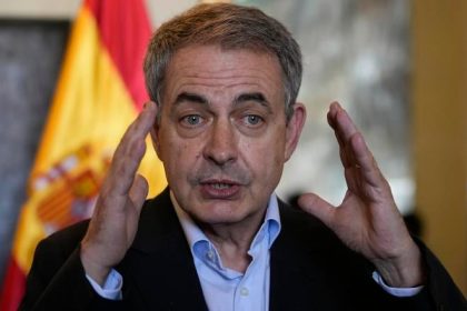 Spanielskeho expremiera Zapatera vysetruju pre danove podvody a paseractvo