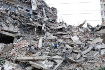 do venezuly postihnutej zemetrasenimi dorazilo uz vyse 1600 zachranarov