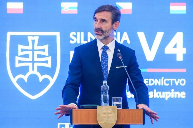 Blanar predstavil priority a program predsednictva Slovenska vo V4