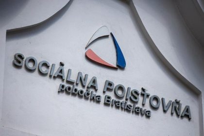 Falosni kontrolori vyzaduju od ludi na PN uplatky Nie je jasne odkial maju informacie