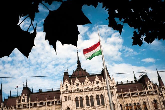 Madarsky parlament zvolil za ustavneho sudcu nominanta Tiszy