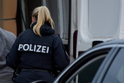Muz v Rakusku zabil sekerou partnera svojej byvalej priatelky