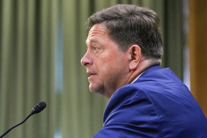 Senat USA schvalil Jaya Claytona za vedenie americkych tajnych sluzieb