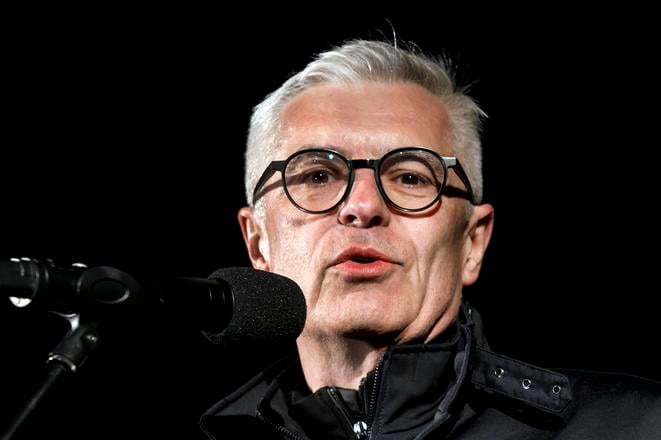 Fico cez Korcoka presne mieri na progresivneho volica
