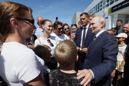 Japonsko skritizovalo Putinovu navstevu Kurilskych ostrovov Moskva hovori o neopodstatnenej reakcii