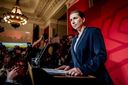 Meloniova a Frederiksenova varuju pred nekontrolovanou migraciou do Evropy