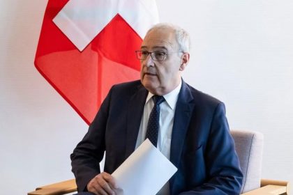 Na Svajciarov caka referendum o posilneni neutrality Zrejme vyjadria nesuhlas