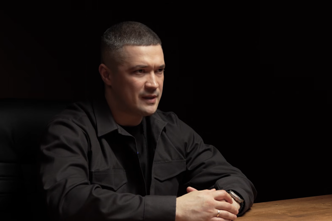 Na Ukrajine padlo politicke tabu Odvolany minister Fedorov prvykrat vyzval na volby pocas vojny
